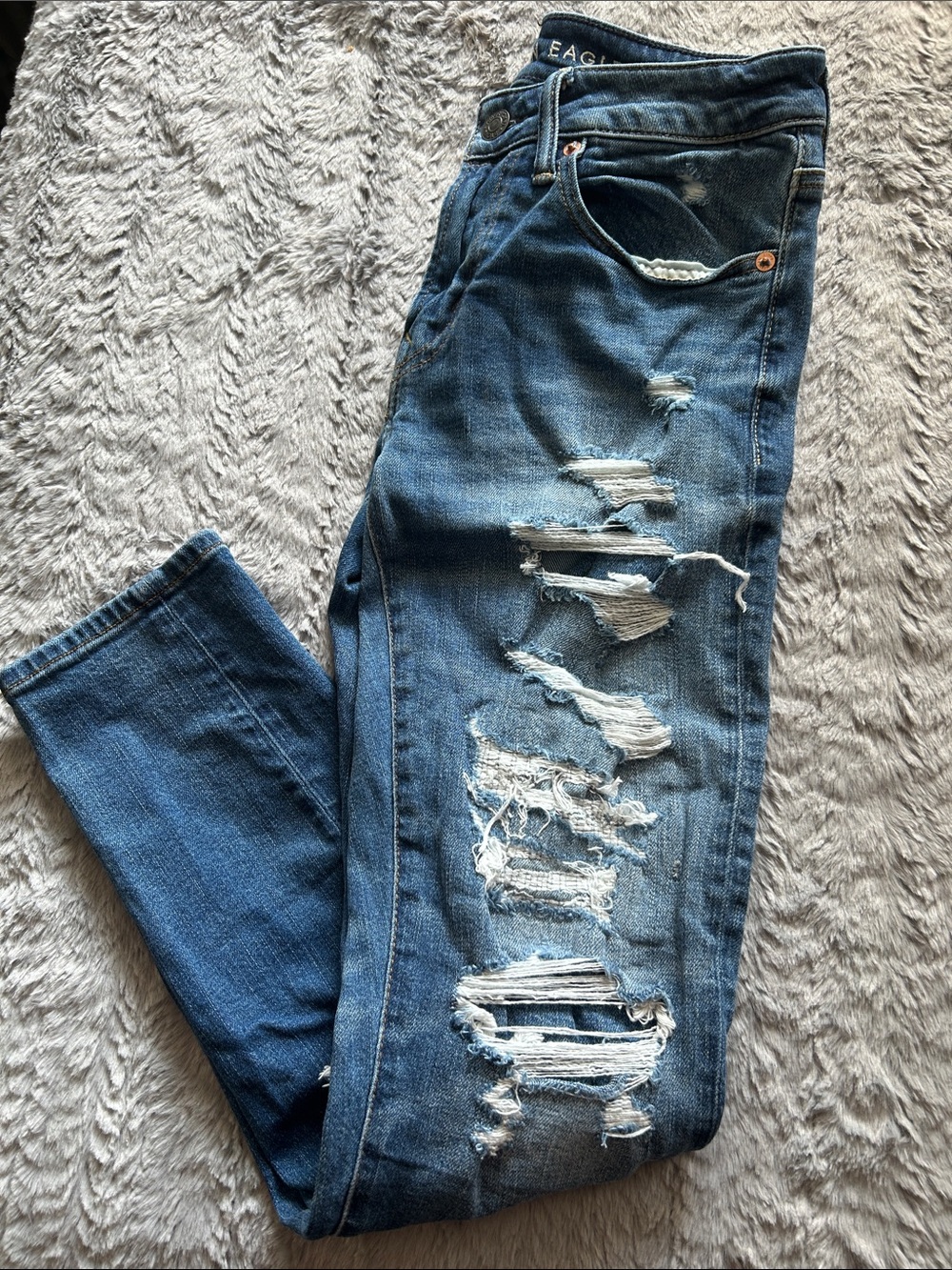 American Eagle Outfitters Distressed Blue Skinny Jeans